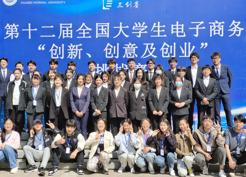 71e4c755295f4cfebcd19cd7f4c40e6e.png 71e4c755295f4cfebcd19cd7f4c40e6e.png